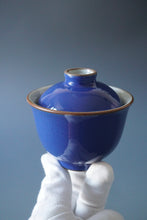 Load image into Gallery viewer, Blue Ruyao Gaiwan by KengKou Studio 坑口烧汝窑霁蓝盖碗