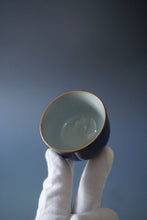 Load image into Gallery viewer, 80ml Jilan Blue Ruyao Teacup by Shan Kilns 善窑汝窑霁蓝直身盏