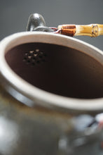 Load image into Gallery viewer, Wood Fired Huanglong Shan Zini Yixing Clay Round Kettle No.2 柴烧夹砂黄龙山紫泥烧水壶 820ml
