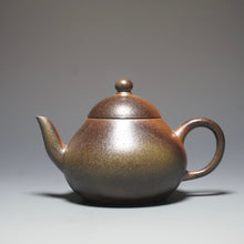 Load image into Gallery viewer, Wood Fired Dicaoqing Pear Yixing Teapot No.3 柴烧底槽清梨形 160ml