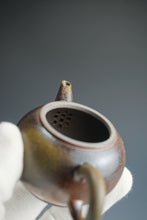 Load image into Gallery viewer, Wood Fired Dicaoqing Shuiping Yixing Teapot No.1 柴烧底槽清水平 80ml