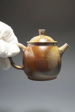 Load image into Gallery viewer, Wood Fired Julunzhu Nixing Teapot by Li Wenxin 李文新柴烧巨轮珠 160ml