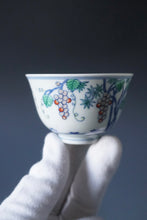 Load image into Gallery viewer, Doucai Grapes Jingdezhen Porcelain Teacup 斗彩成化葡萄杯 105ml