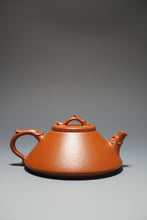 Load image into Gallery viewer, Fully Handmade Zhuni Soaring Dragon Yixing Teapot by Pan Qiyuan 全手工潘器园极品朱泥龙行天下 140ml