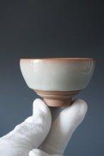 Load image into Gallery viewer, 90ml Ltd. Ed. Shan Kilns Ruyao FangHua Hanlu Teacup no.2 善窑汝窑芳华杯
