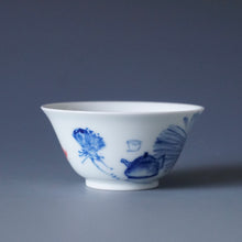 Load image into Gallery viewer, 60ml Qinghua Fan and Teapot Porcelain Teacup by KuangShi 青花匡石手绘消暑莲子杯