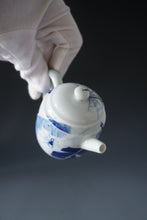 Load image into Gallery viewer, Qinghua Spider and Banana Leaf Jingdezhen Fine Porcelain Teapot by Master KuangShi 青花匡石蛛网芭蕉高仕壶 110ml