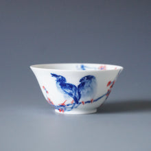 Load image into Gallery viewer, 60ml Qinghua Bird Jingdezhen Porcelain Teacup by KuangShi 青花匡石手绘花鸟风香杯