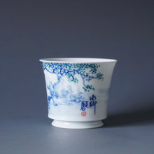 Load image into Gallery viewer, 85ml Qinghua Water Town Jingdezhen Porcelain Teacup by KuangShi 青花匡石手绘水乡杯