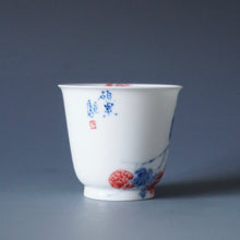 Load image into Gallery viewer, 85ml Qinghua Flowers and Birds Jingdezhen Porcelain Teacup by KuangShi 青花匡石手绘花鸟硕果杯