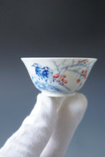 Load image into Gallery viewer, 60ml Qinghua Birds Jingdezhen Porcelain Teacup by KuangShi 青花匡石手绘花鸟早春杯