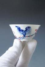 Load image into Gallery viewer, 60ml Qinghua Bird Jingdezhen Porcelain Teacup by KuangShi 青花匡石手绘花鸟风香杯