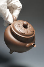Load image into Gallery viewer, Handpicked TianQingNi Ruyi Three Leg Yixing Teapot 天青泥大彬如意 250ml