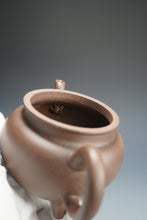Load image into Gallery viewer, Handpicked TianQingNi Ruyi Three Leg Yixing Teapot 天青泥大彬如意 250ml