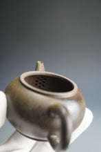 Load image into Gallery viewer, Wood Fired Handpicked TianQingNi Bian Shuiping Yixing Teapot 柴烧天青泥扁水平 150ml