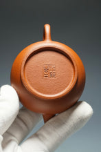 Load image into Gallery viewer, Zhuni Dahongpao Guquan Yixing Teapot 朱泥大红袍顾泉 120ml