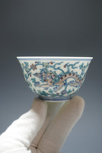 Load image into Gallery viewer, Doucai Double Dragon Jingdezhen Porcelain Teacup 斗彩双龙杯 125ml