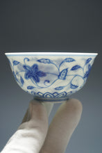 Load image into Gallery viewer, Wood Fired Qinghua 4 Seasons Flower Jingdezhen Porcelain Teacup 柴窑青花四季花杯 140ml