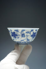 Load image into Gallery viewer, Wood Fired Qinghua 4 Seasons Flower Jingdezhen Porcelain Teacup 柴窑青花四季花杯 140ml