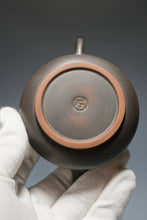Load image into Gallery viewer, 150ml Pinggai Shipiao Dark Grey Nixing Teapot by Li Wenxin 李文新坭兴平盖石瓢 (深)