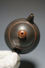 Load image into Gallery viewer, 115ml Dark Grey Puffy Lid Pear Nixing Teapot by Li Wenxin 李文新泥兴梨形 (深)