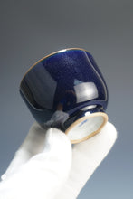 Load image into Gallery viewer, 70ml Jilan Blue Ruyao Teacup by Shan Kilns 善窑汝窑霁蓝直身盏