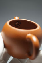 Load image into Gallery viewer, Zhaozhuang Zhuni Julunzhu Yixing Teapot 赵庄朱泥巨轮珠 100ml
