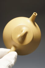 Load image into Gallery viewer, Fully Handmade Benshan Lüni Ziye Shipiao by Zhao Yu 全手工赵宇本山绿泥子冶石瓢 180ml