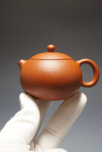 Load image into Gallery viewer, Fully Handmade Zhuni Xishi Teapot by Yu Bo 全手工余波极品朱泥小西施 100ml
