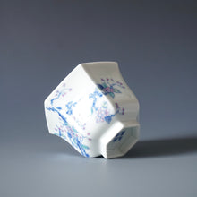 Load image into Gallery viewer, Wood Fired Doucai Hexagon Swallow Jingdezhen Porcelain Teacup 柴窑斗彩六角燕子杯 110ml