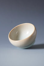 Load image into Gallery viewer, 85ml Ltd. Ed. Shan Kilns Ruyao FangHua Teacup 善窑汝窑芳华杯