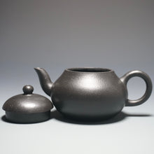 Load image into Gallery viewer, Heini (Wuhui Zhuni) Pear Yixing Teapot 焐灰朱泥梨形 115ml