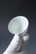 Load image into Gallery viewer, Wood Fired Doucai Flowers Jingdezhen Porcelain Teacup 柴窑斗彩菊花杯 90ml