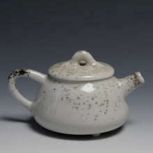 Load image into Gallery viewer, Inge Nielsen Porcelain Shino Shipiao no.2, 80ml