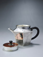 Load image into Gallery viewer, 999 Pure Silver Handmade Hexagonal Teapot 全手工纯银999六角壶 110ml