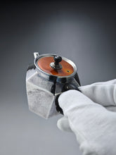 Load image into Gallery viewer, 999 Pure Silver Handmade Hexagonal Teapot 全手工纯银999六角壶 110ml