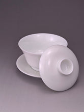Load image into Gallery viewer, 180ml Big Horseshoe Tianbai Jingdezhen Porcelain Gaiwan