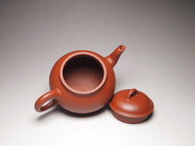 Load image into Gallery viewer, Zhuni Three Leg Shuiping Yixing Teapot 朱泥三足水平 150ml