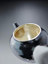 Load image into Gallery viewer, 999 Pure Silver Handmade Lianzi Hammered Teapot 全手工纯银999莲子银壶 130ml