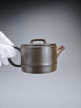 Load image into Gallery viewer, 120ml Nixing Bamboo Stump Teapot with Yaobian No.2 by Li Wenxin 李文新阴阳竹节