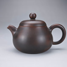 Load image into Gallery viewer, 140ml Pear Nixing Teapot by Wu Sheng Sheng 吴盛胜坭兴梨形