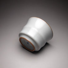 Load image into Gallery viewer, 100ml Moon White Ruyao Bamboo Shape Teacup, 月白汝窑茶杯
