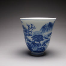 Load image into Gallery viewer, Qinghua Landscape Flower Goddess Jingdezhen Porcelain Teacup, 重工青花山水花神杯