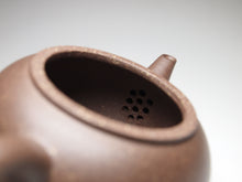Load image into Gallery viewer, PRE-ORDER: TianQingNi Shuiping Yixing Teapot, 天青泥水平壶, 105ml