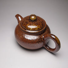 Load image into Gallery viewer, Wood Fired Little Fanggu Nixing Teapot, 李文新柴烧坭兴小仿古壶, 105ml
