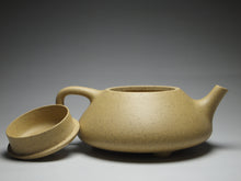 Load image into Gallery viewer, Benshan Lüni Ziye Shipiao Yixing Teapot 本山绿泥子冶石瓢 125ml