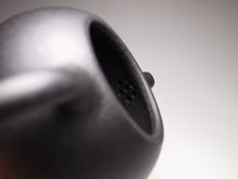 Load image into Gallery viewer, Heini (Wuhui Zhuni) HuangYingChun Xishi Yixing Teapot 焐灰朱泥黄寅春款西施 110ml