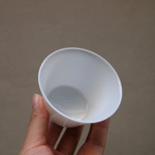 Load image into Gallery viewer, 110ml Jinzhong Tianbai Jingdezhen Porcelain Teacup 甜白金钟杯
