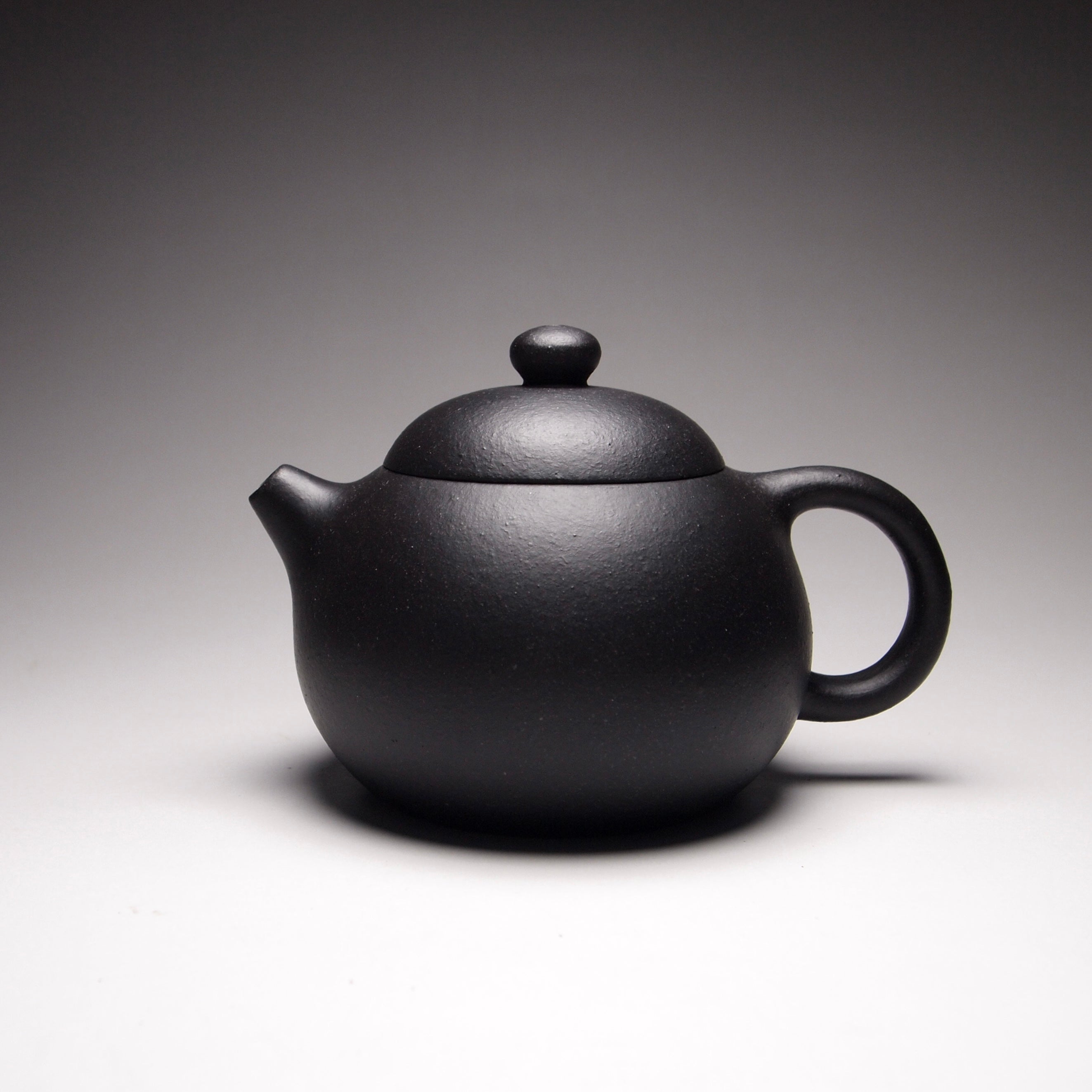 Black Dragon Shipiao Teapot, Flat Lid, Wuhui Heini Clay 180ml