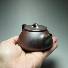 Load image into Gallery viewer, Wood Fired Shipiao Lao Zini Yixing Teapot no.1 柴烧老紫泥石瓢 110ml